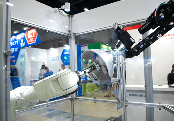 川重商事ブースの様子